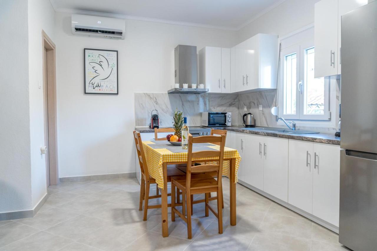 Villa Harmony Vergia Esterno foto