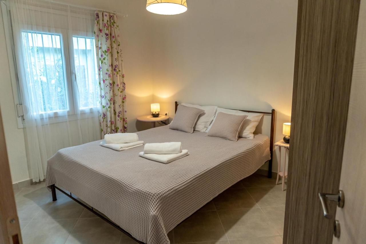 Villa Harmony Vergia Esterno foto